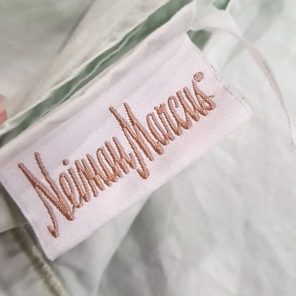 Neiman Marcus QUEEN bed sheets pastel green Egyptian cotton flat & fitted‎ dobby